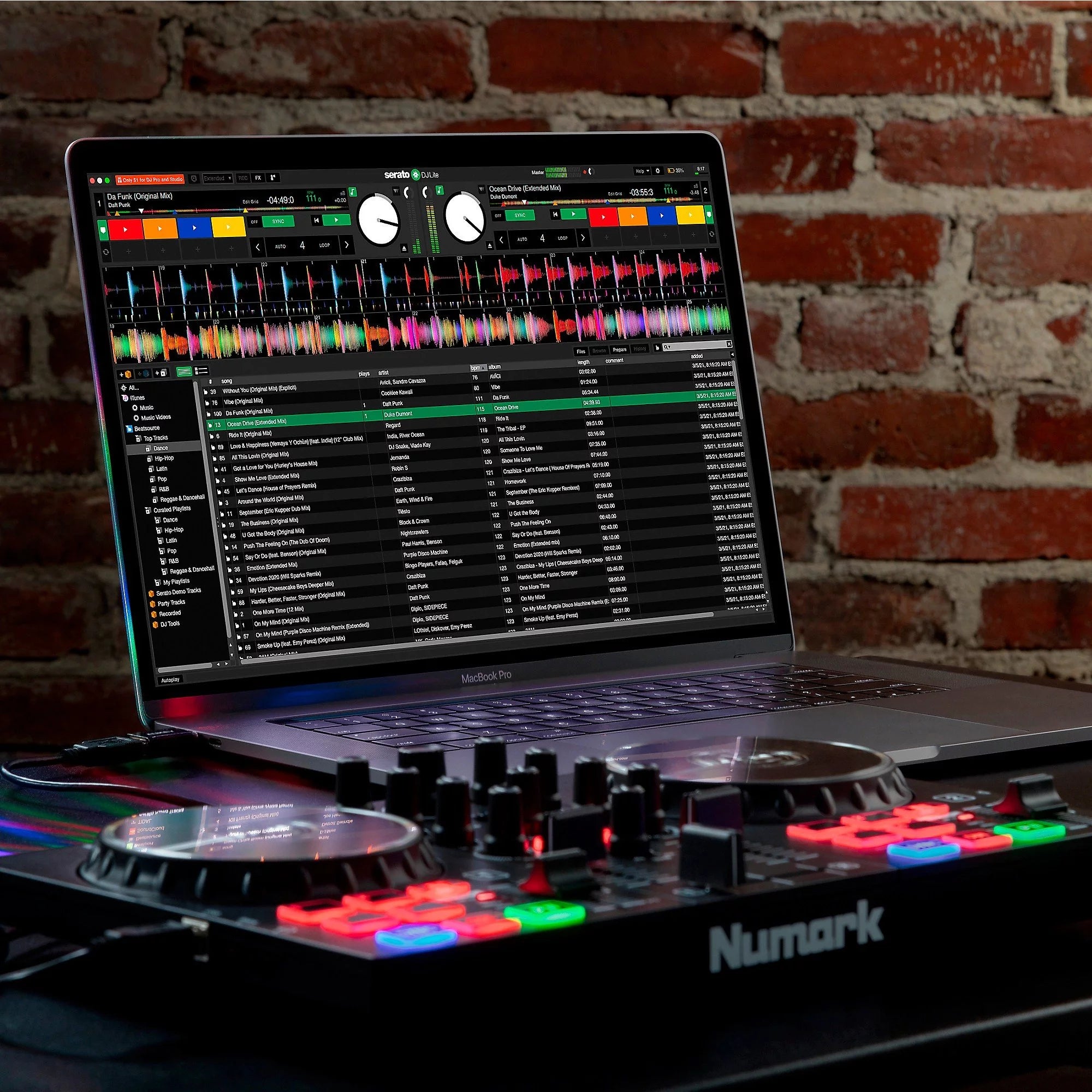 DJ Controller Set with Built-In Lights C9558