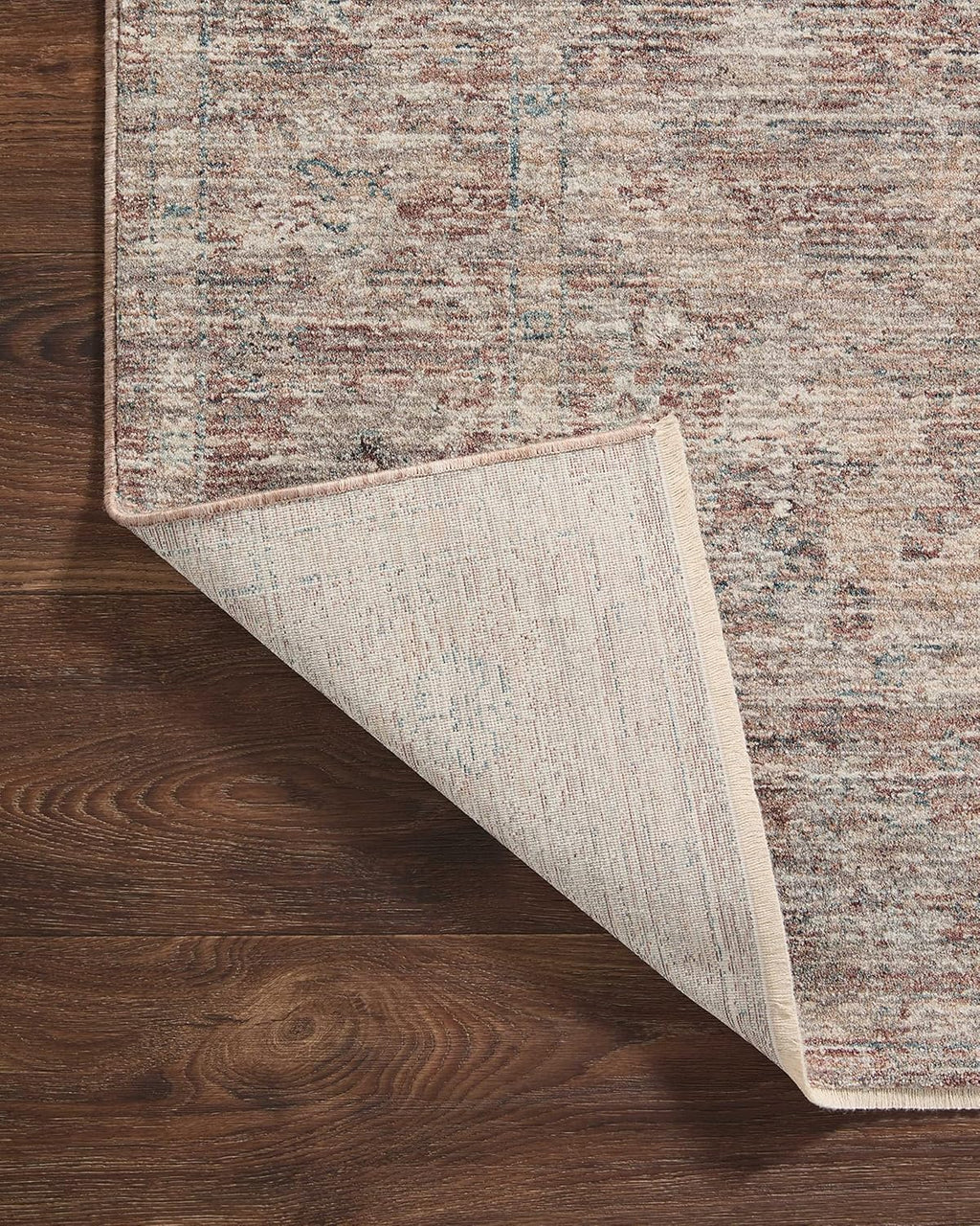 7'10" x 10' Area Rug T385