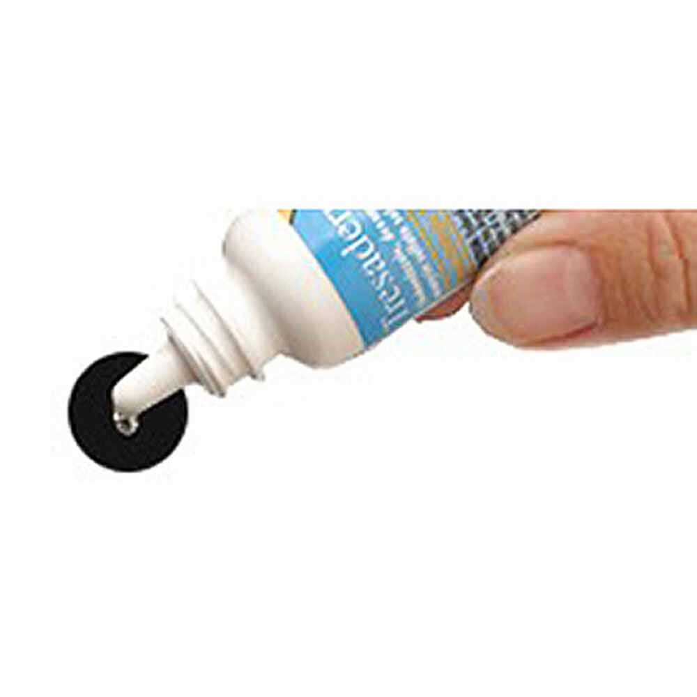 Tresaderm Topical Solution D270