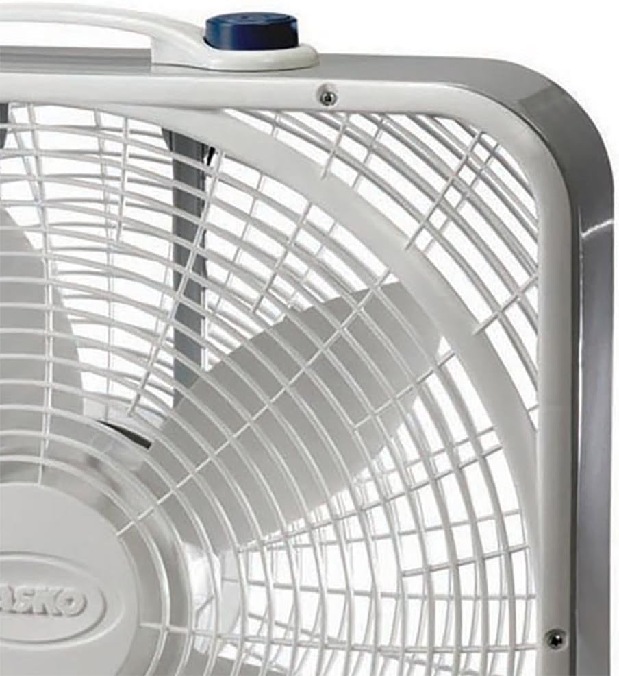 White 20" 3-Speed Box Fan J885429