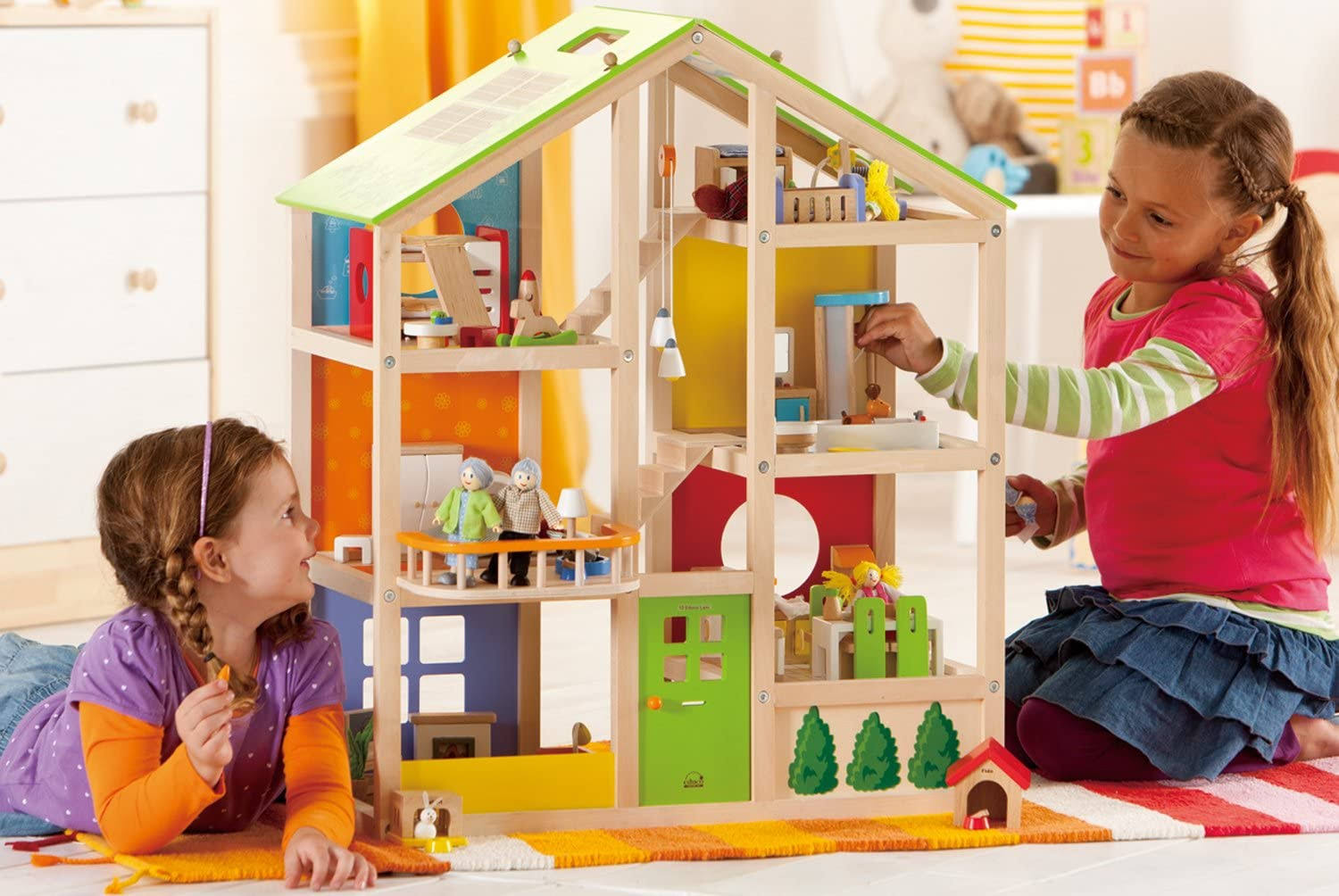 3 Story Wooden Dollhouse N288405