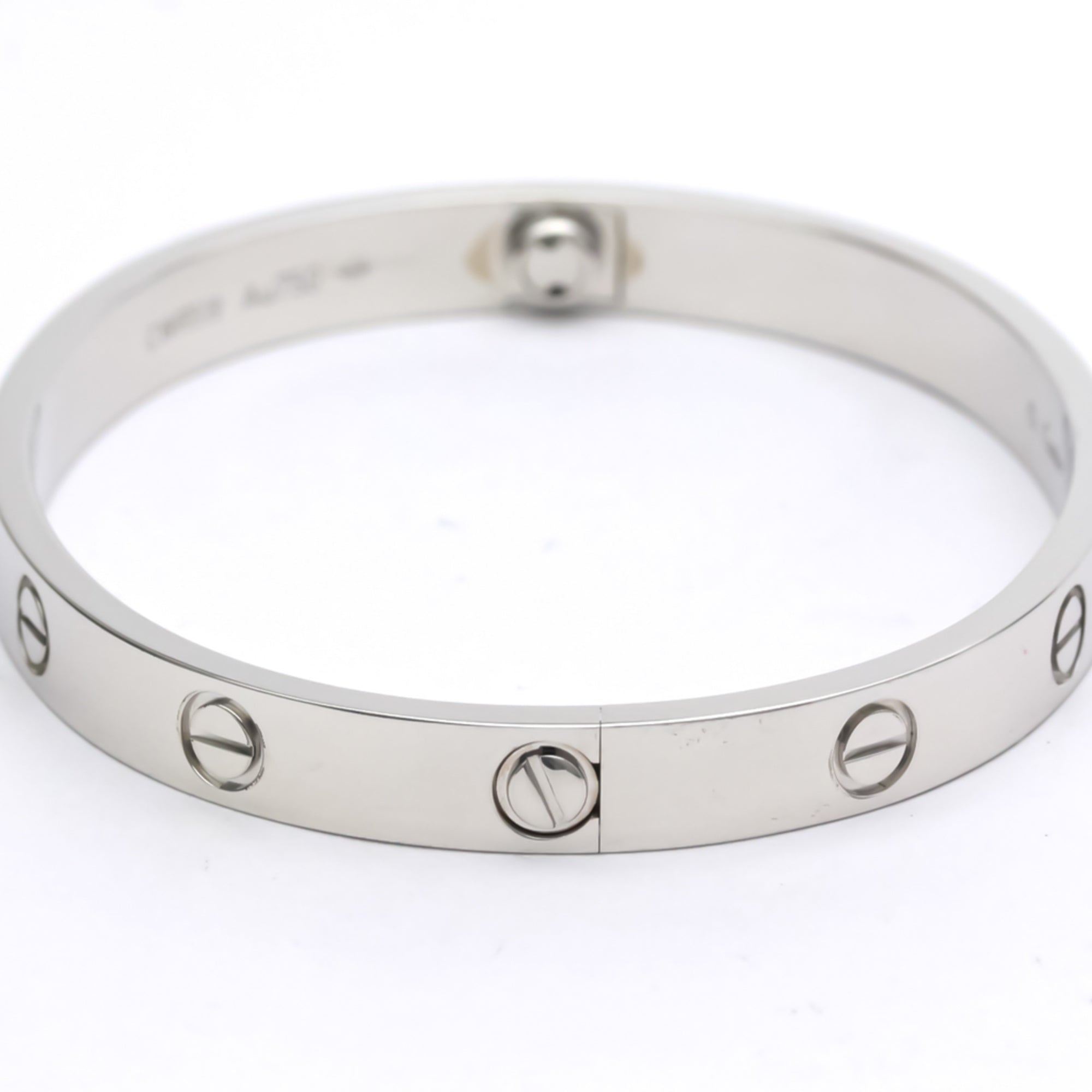 18K White Gold Love Bracelet Bangle B451060