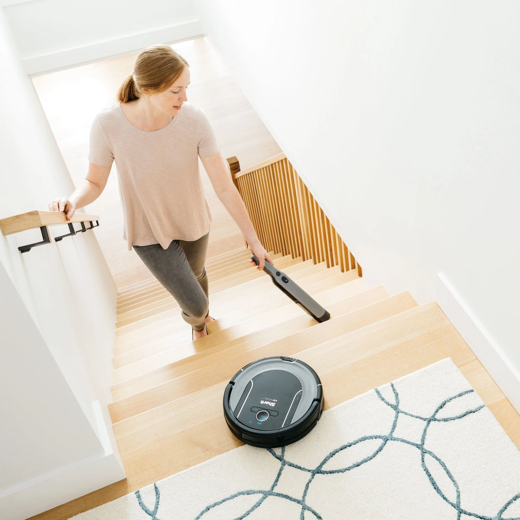 Robot Vacuum with Detachable Hand Vacuum P63902