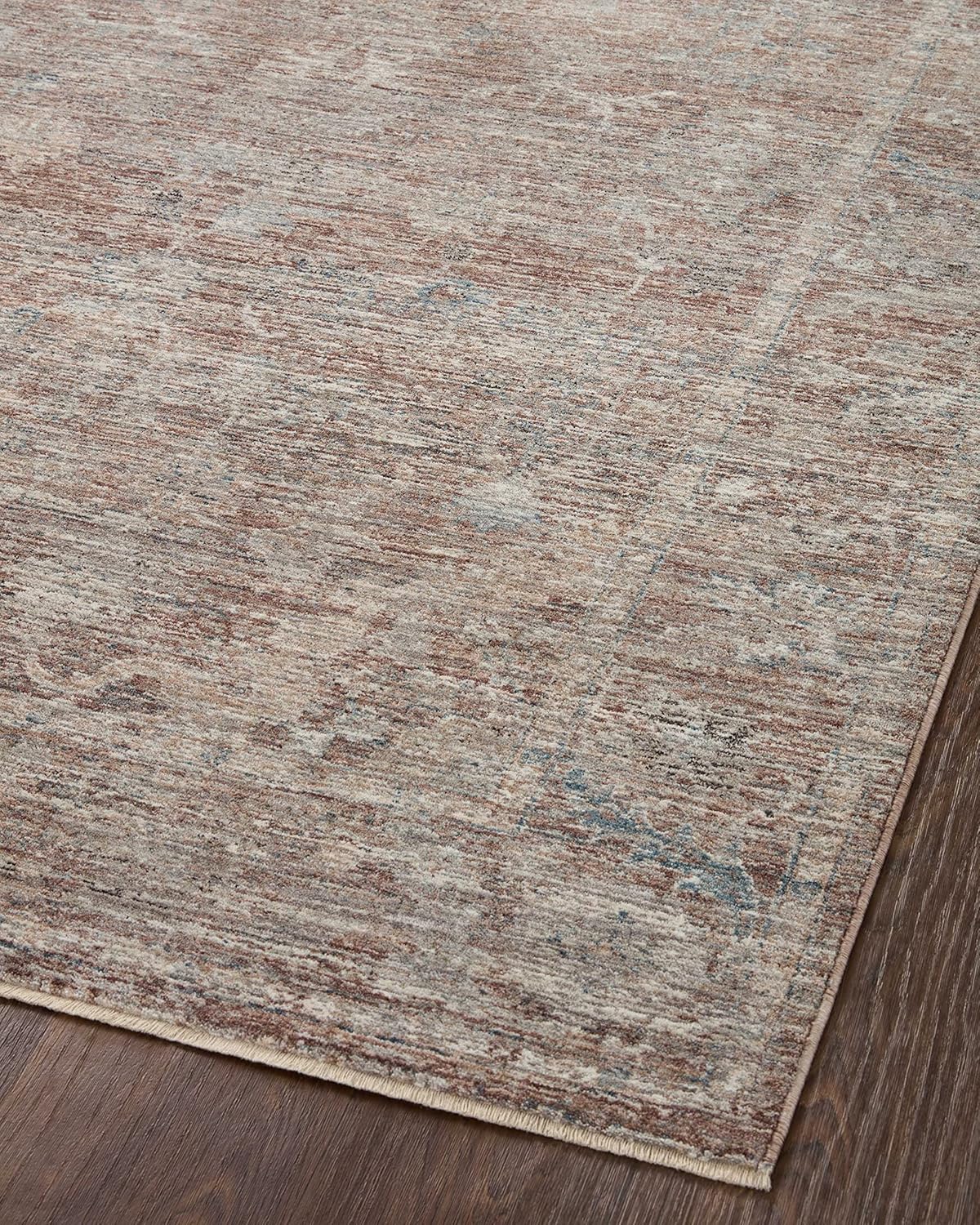 7'10" x 10' Area Rug T385