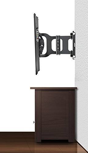 Articulating Universal Wall Mount for 37-80-Inch Screen Q52203