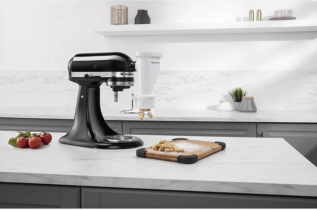 White Pasta Press Attachment with 6 Interchangeable Pasta Plates I792062