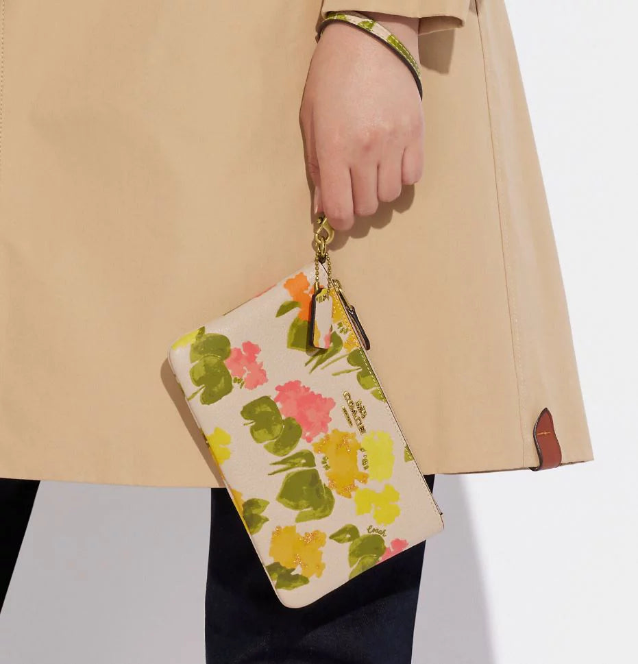 Womens Floral Printed Leather Small Wristlet G10905