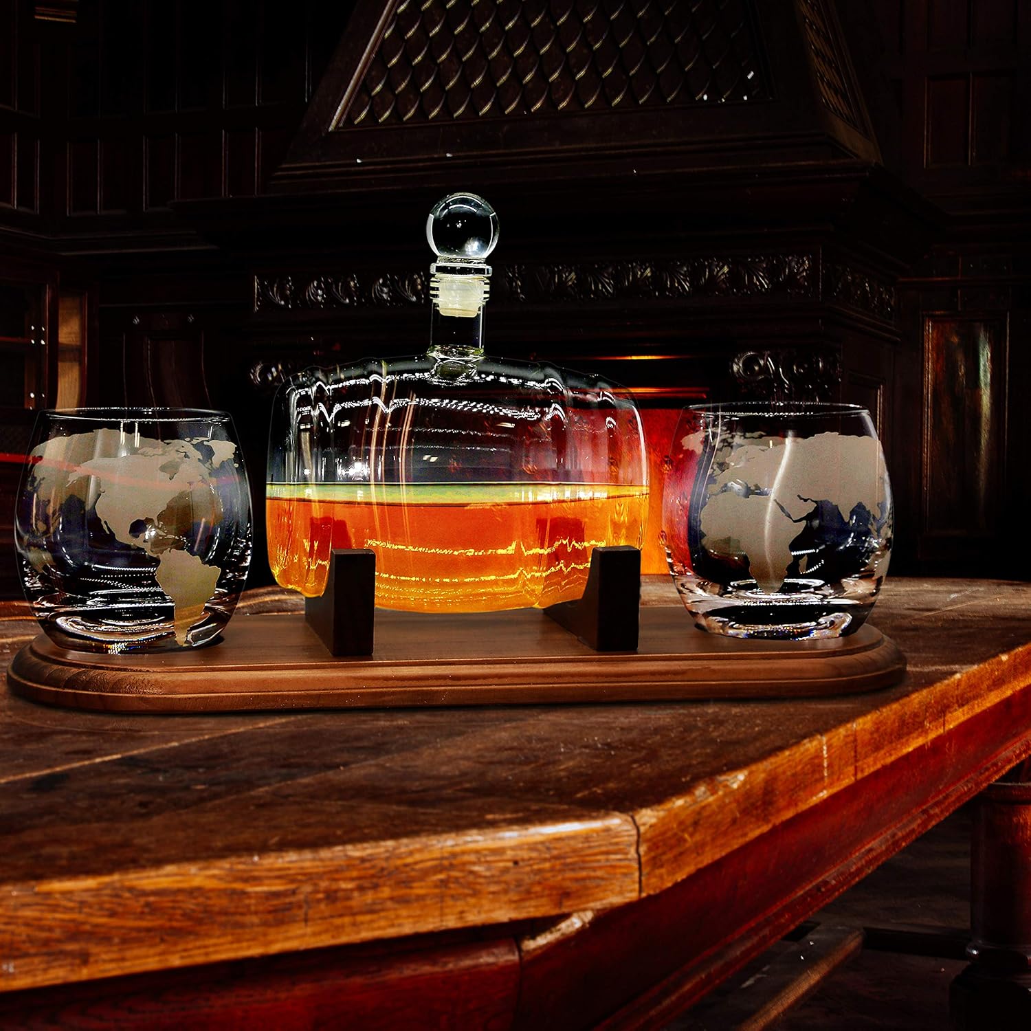 Brown Glass Whiskey Carafe with Stopper and Base R2205