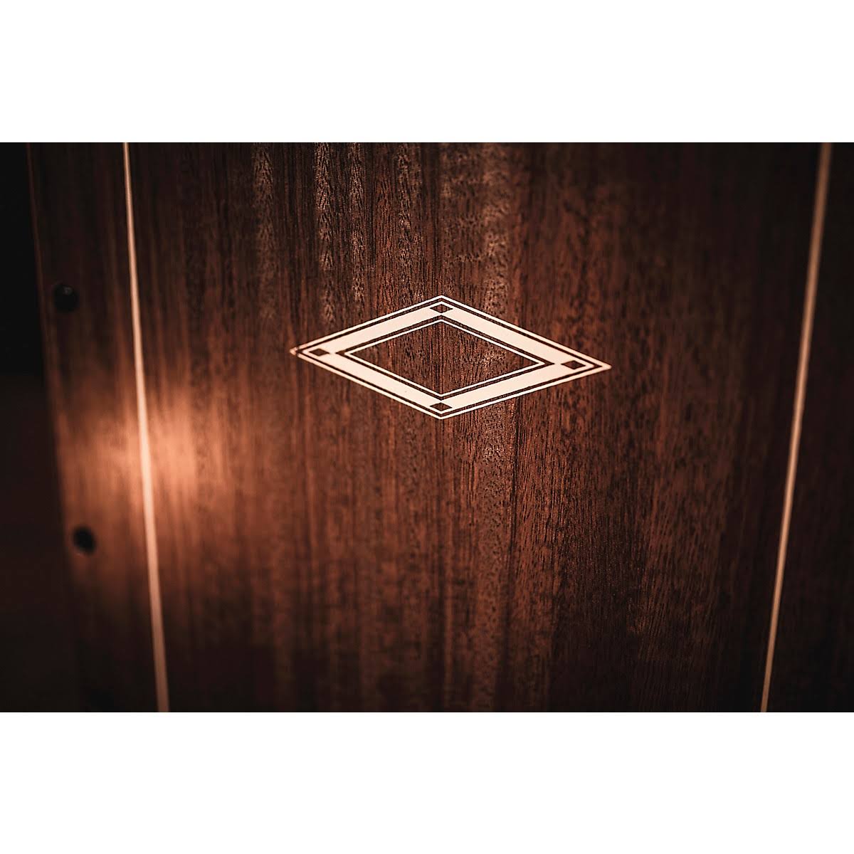 Grey Eucalyptus Cajon X158731