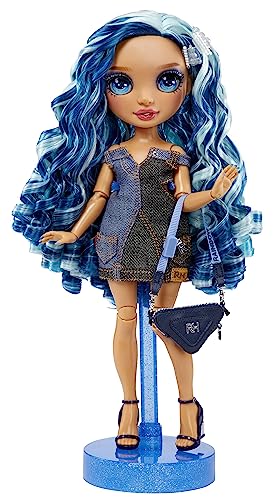 Blue 11” Fashion Doll and Playset with 2 Complete Doll Outfits and Fashion Play Accessories Z814582