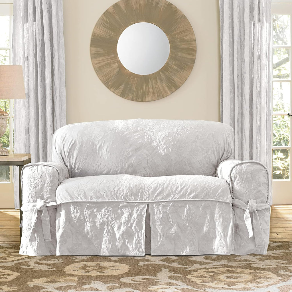 White Matelasse Loveseat Furniture Cover V79614