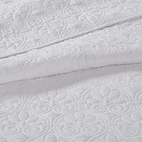 Cream King 3 Piece Reversible Quilt Set X93128