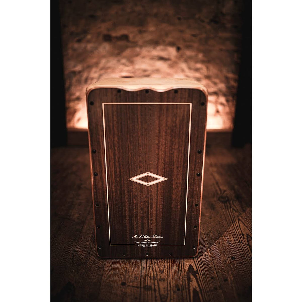 Grey Eucalyptus Cajon X158731