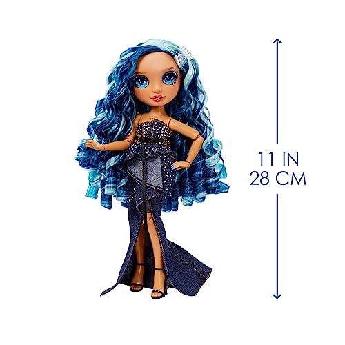 Blue 11” Fashion Doll and Playset with 2 Complete Doll Outfits and Fashion Play Accessories Z814582
