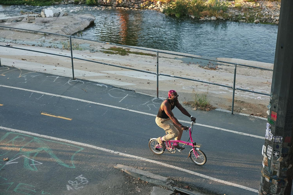 Hot Pink Folding Bike E892473